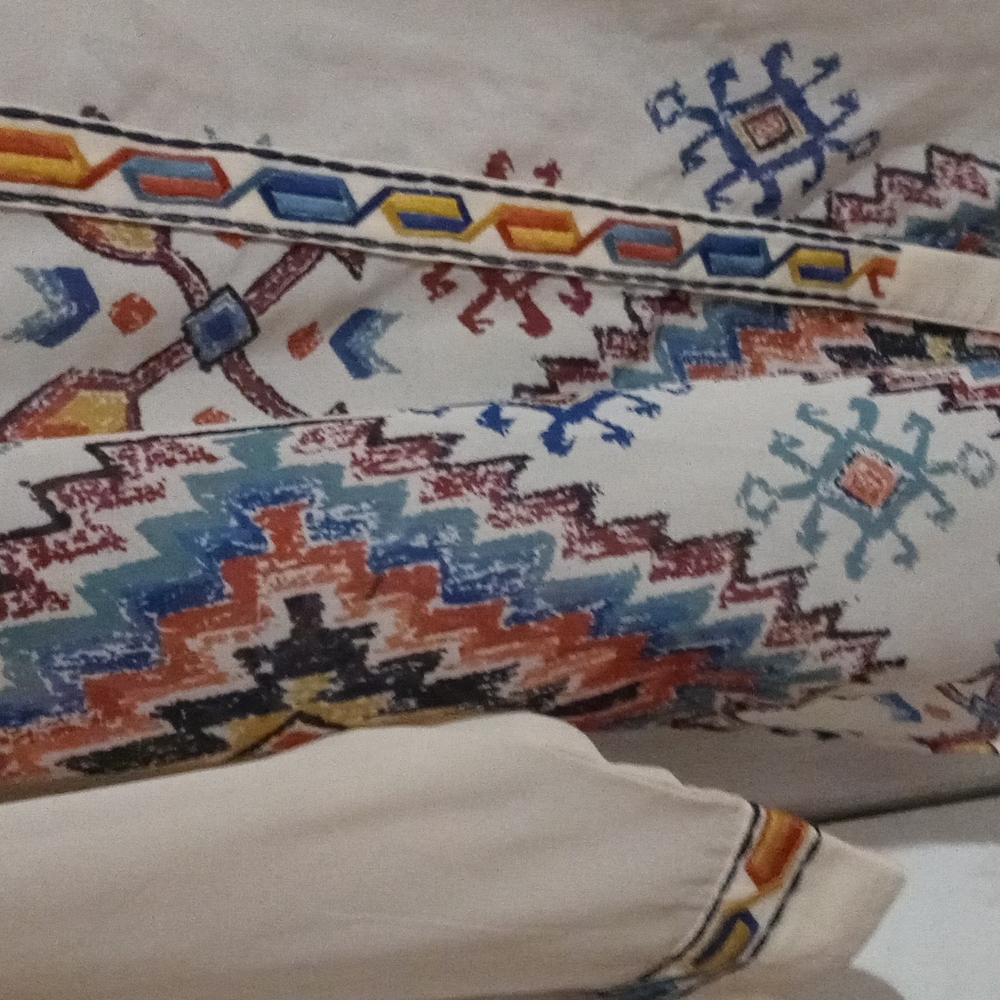 Tunic - Picture 3 of 6